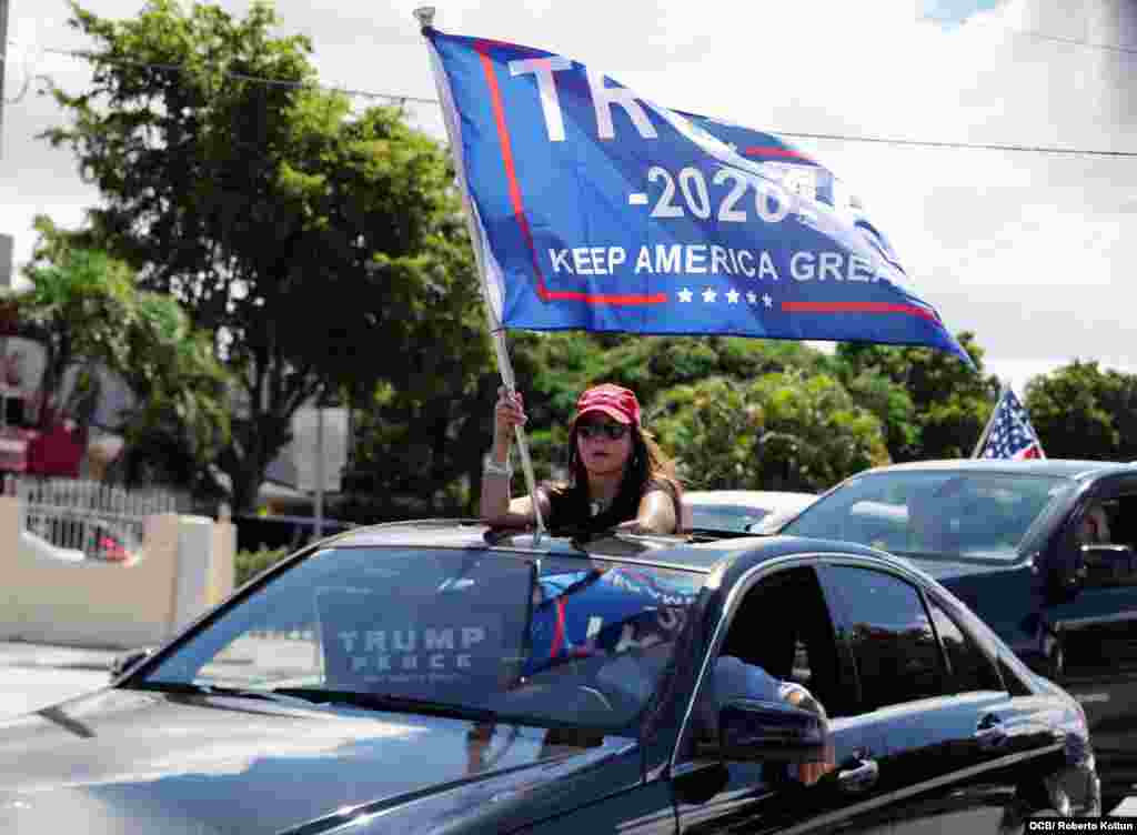 Caravana de apoyo a la reelección del Presidente Donald Trump en Miami.